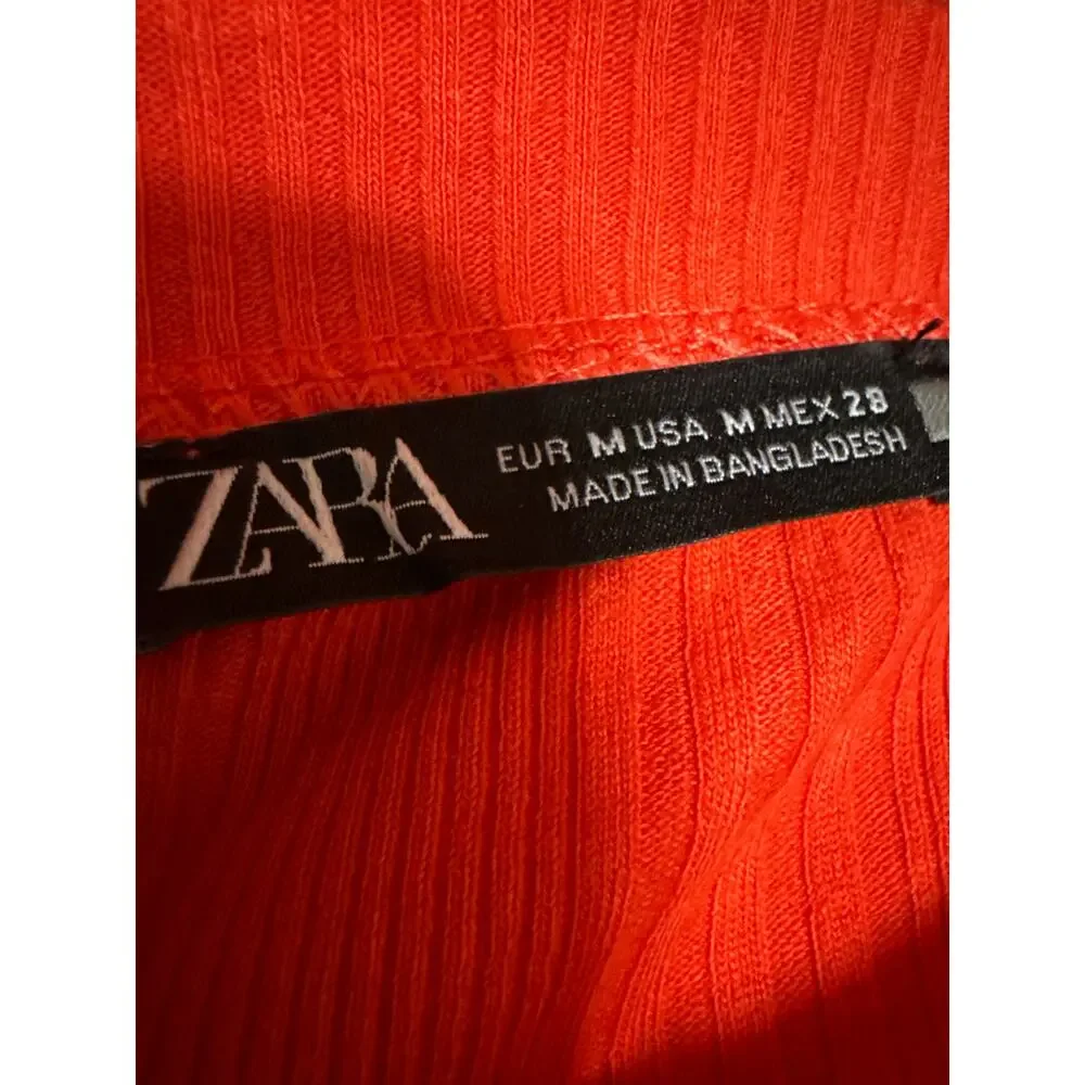 Zara red short